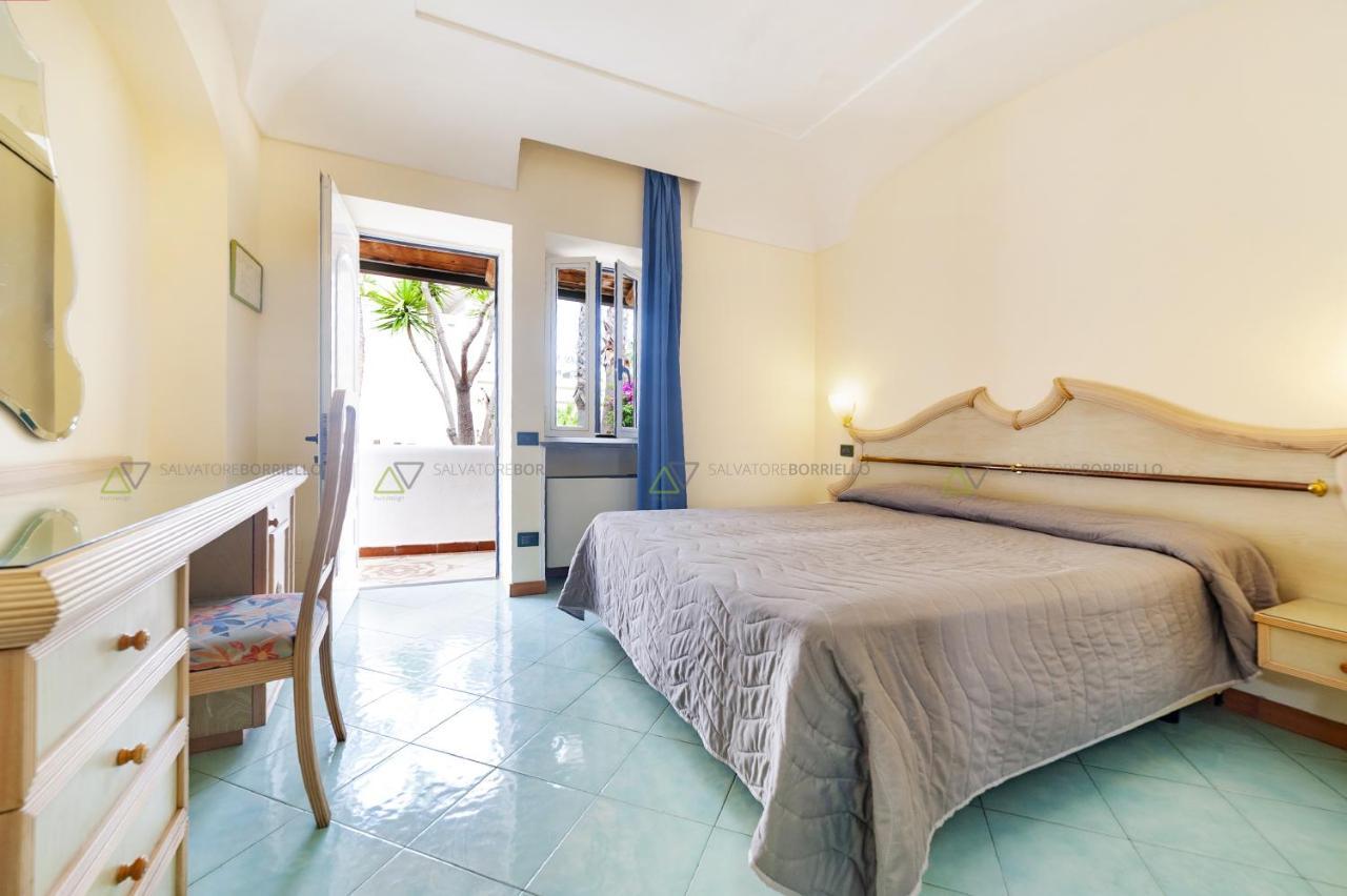 Hotel Terme Don Pepe Lacco Ameno  Esterno foto